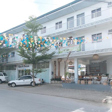 Reddoorz At Fat J Apartelle Mactan 세부 외부 사진