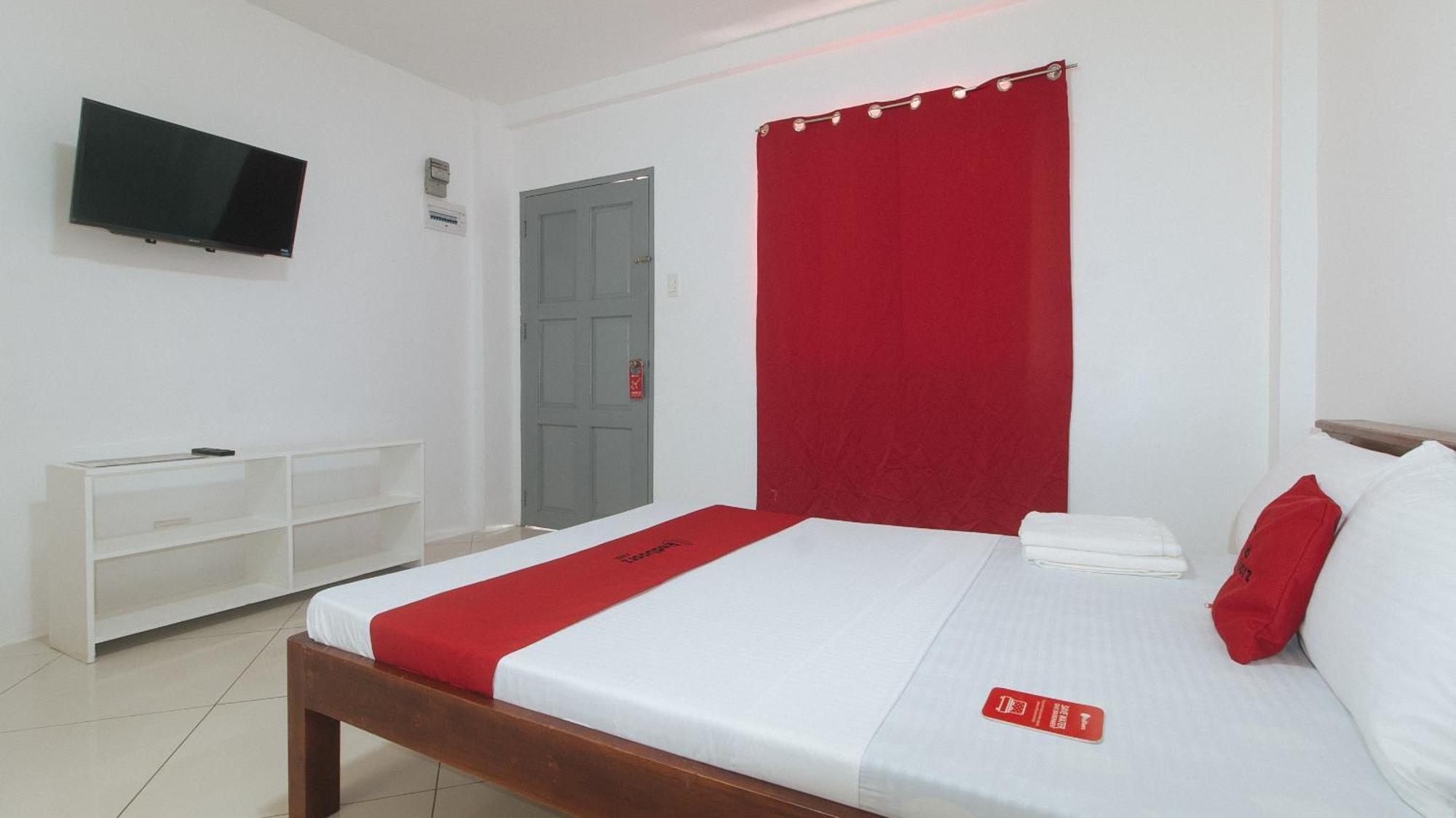 Reddoorz At Fat J Apartelle Mactan 세부 외부 사진