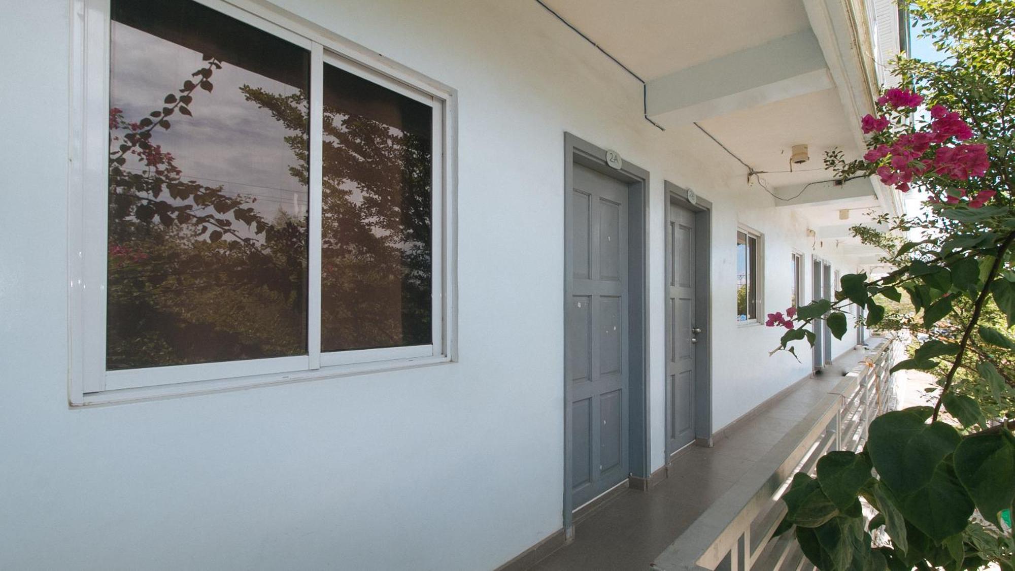 Reddoorz At Fat J Apartelle Mactan 세부 외부 사진